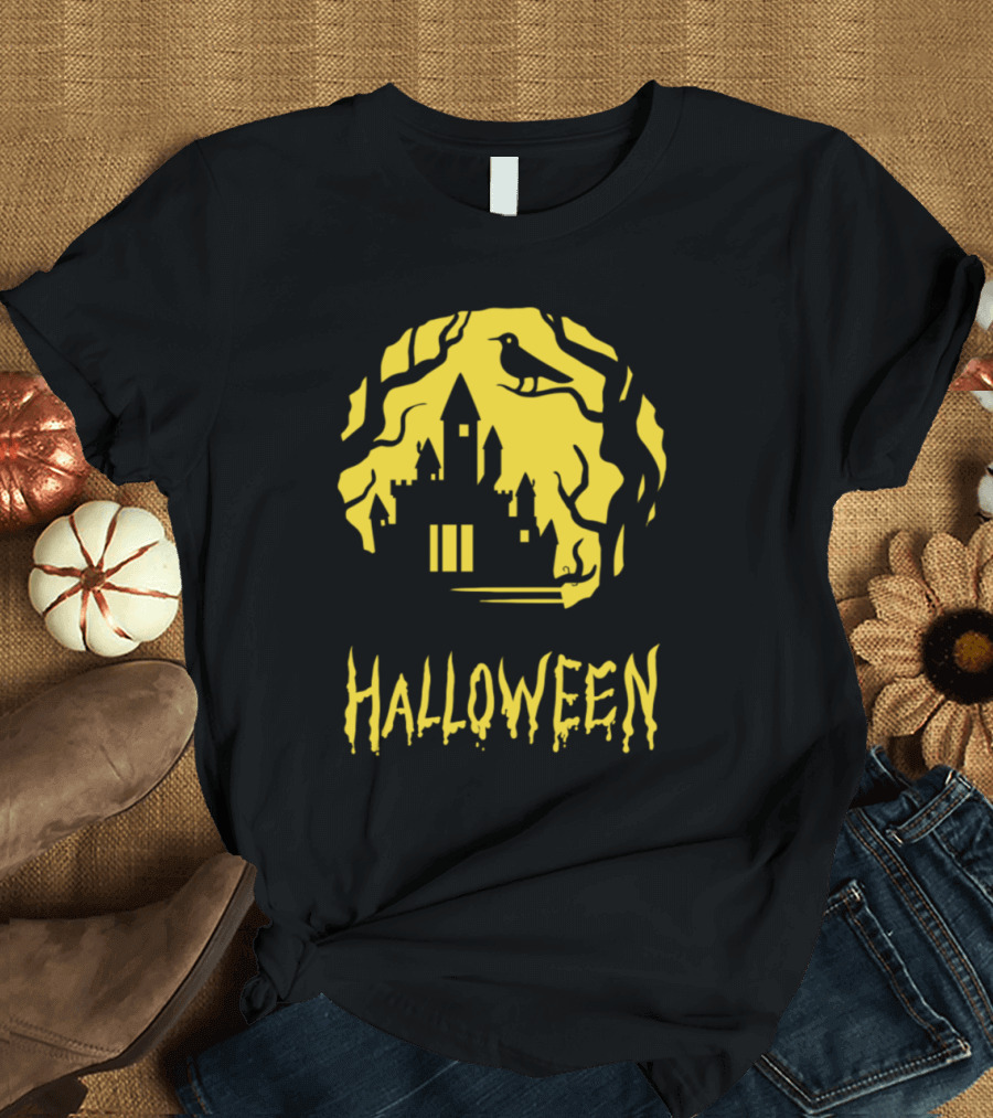 Halloween Horror Castle No Place To Hide Raven T-Shirt