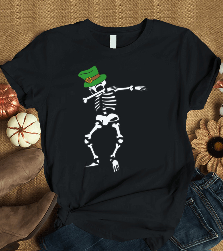 St Patrick's Day Skeleton Leprechaun Hat Dab T-Shirt