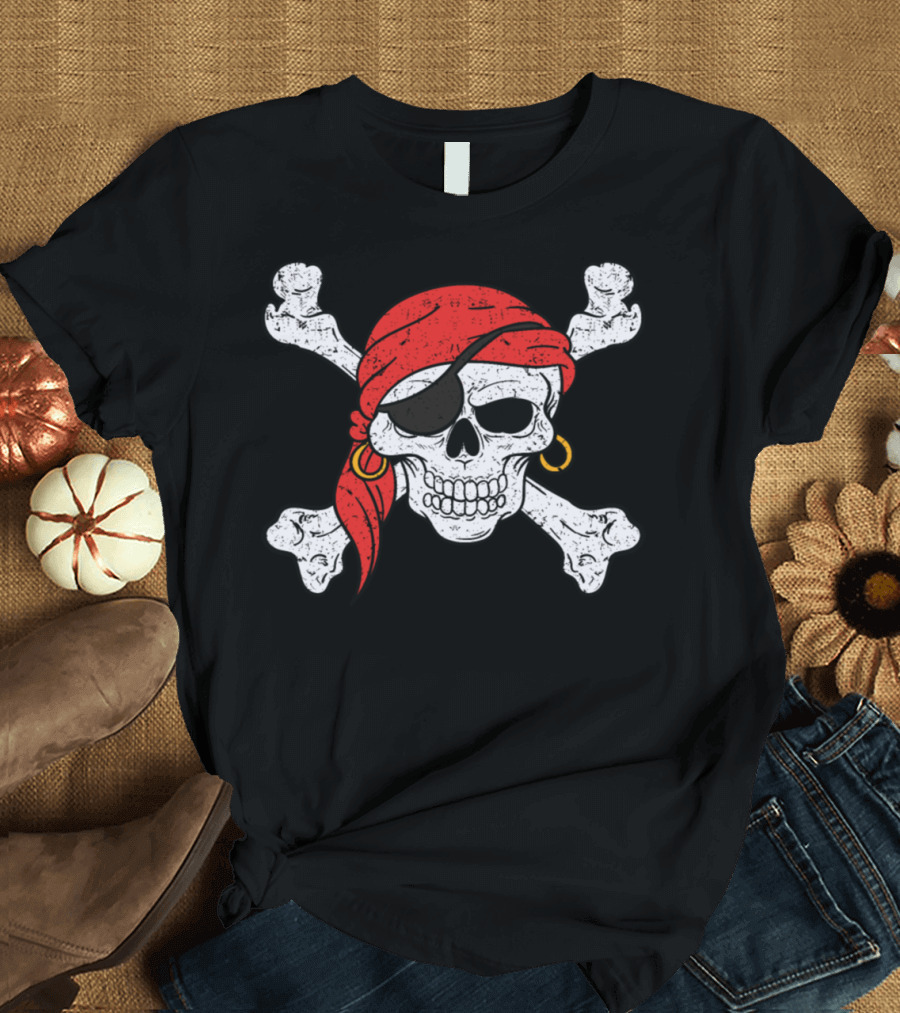 Skeleton Skull Bones Pirate Scary Cool Red Bandana Eyepatch Crossbones T-Shirt