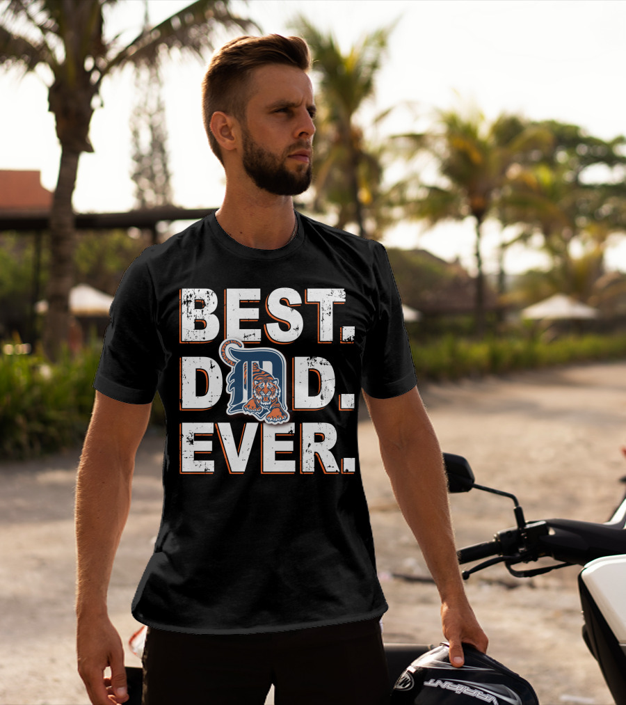 Best Dad Ever Detroit Tigers T-Shirt