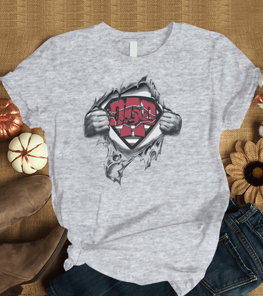 SUPERDAD ARKANSAS RAZORBACKS LOGO HANDS TEARING THROUGH SHIELD T-Shirt