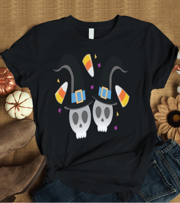 T-Shirt: Skeleton Skulls with Witch Hats and Candy Corn Halloween Fun T-Shirt Skeleton Skulls with Witch Hats and Candy Corn Halloween Fun T-Shirt