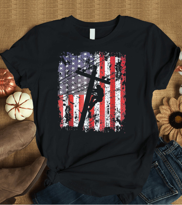 T-Shirt: American Lineman Stars and Stripes Power Pole T-Shirt American Lineman Stars and Stripes Power Pole T-Shirt