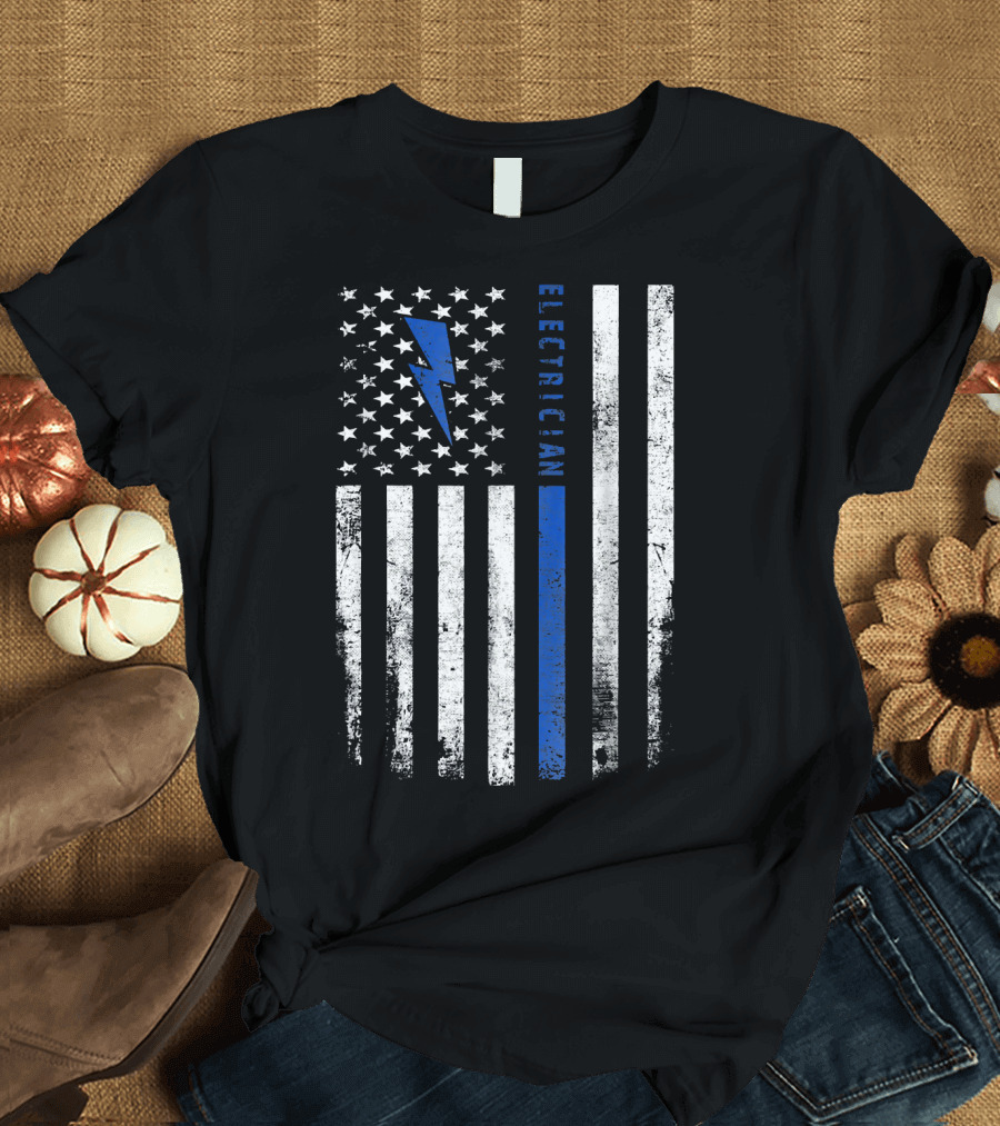 Im An Skilled Electrician Electrician American Flag Lightning Bolt T-Shirt