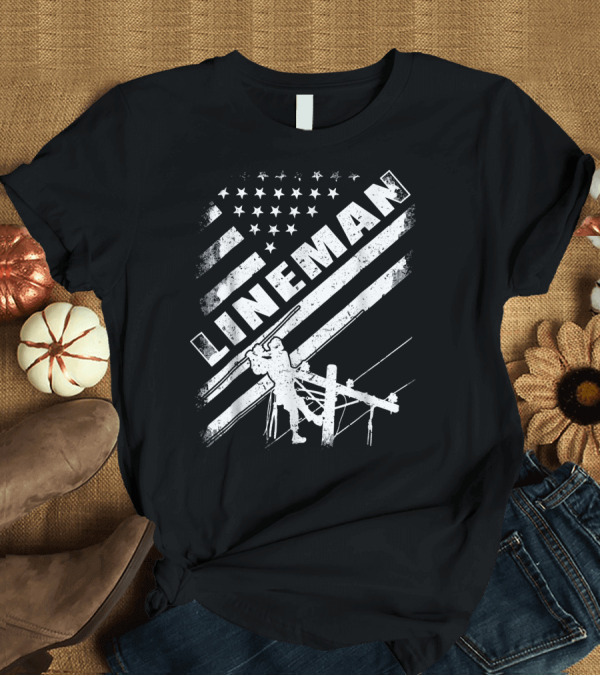 T-Shirt: Lineman American Flag Worker Silhouette USA T-Shirt Lineman American Flag Worker Silhouette USA T-Shirt