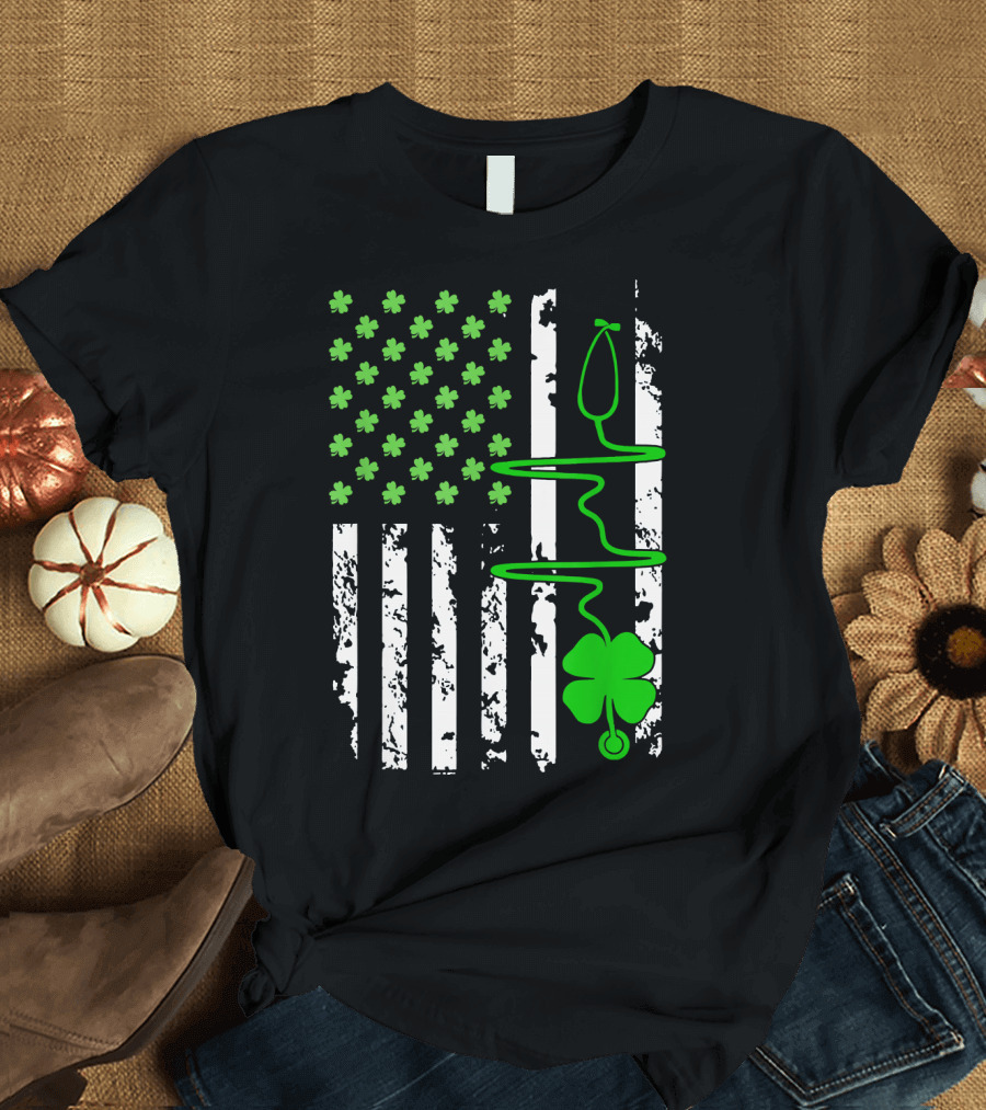 Irish Nurse St Patricks Day with Shamrock Stethoscope and Flag T-Shirt