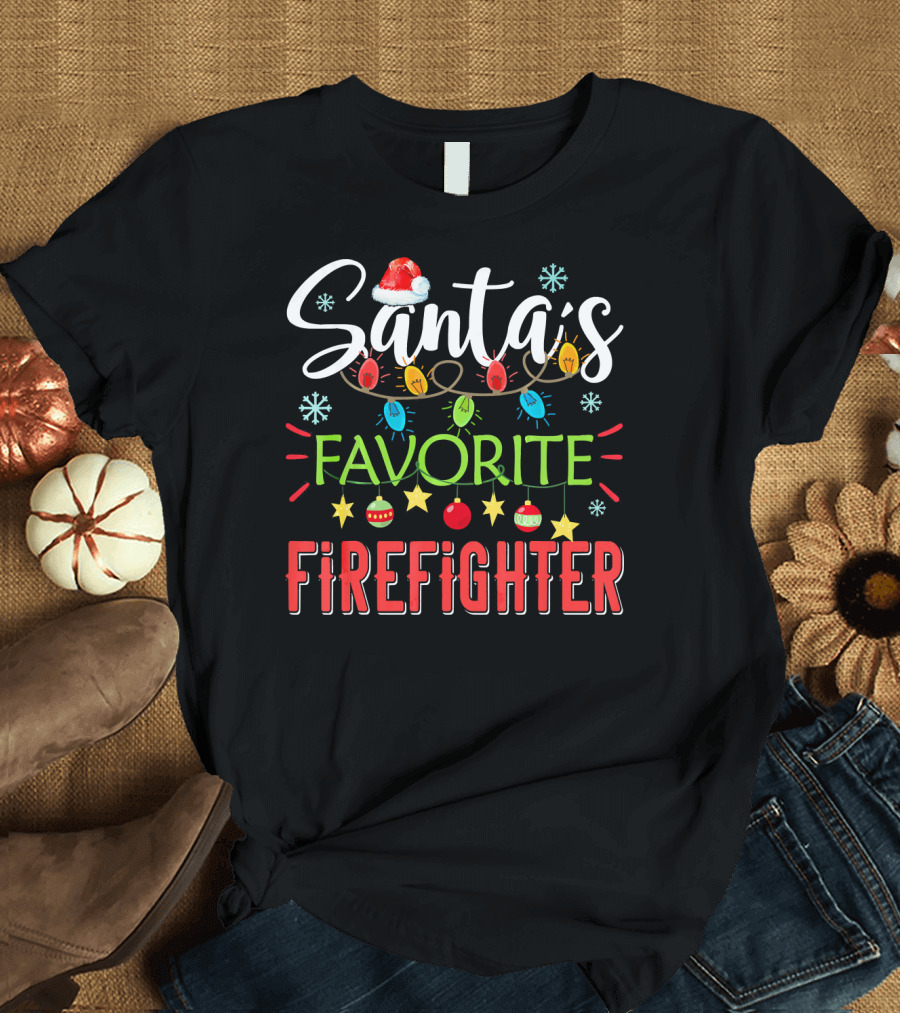 Santa's Favorite Firefighter Xmas Light Ornaments Snowflakes T-Shirt