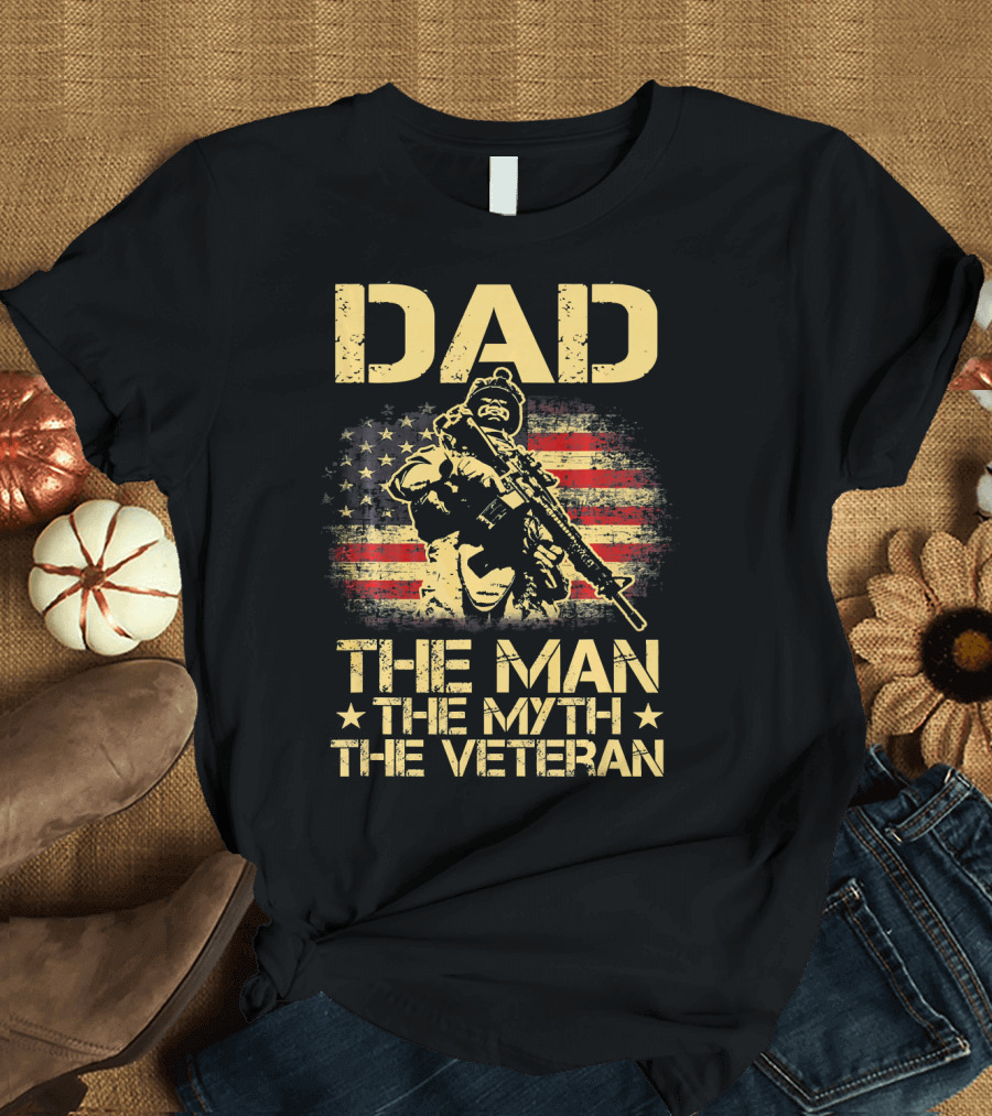 DAD The Man The Myth The Veteran American Flag Rifle T-Shirt