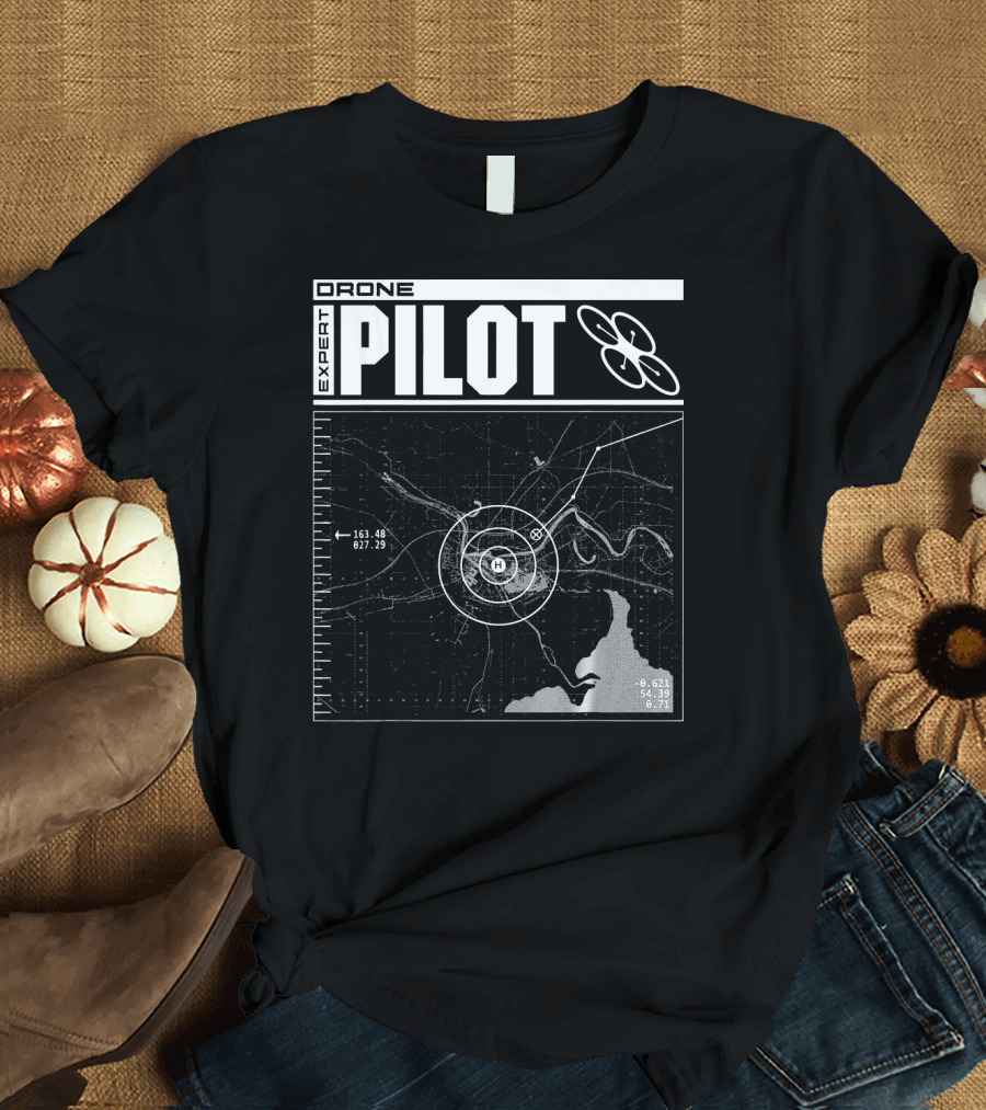 Drone Expert Pilot Flight Navigation Map with Propeller T-Shirt