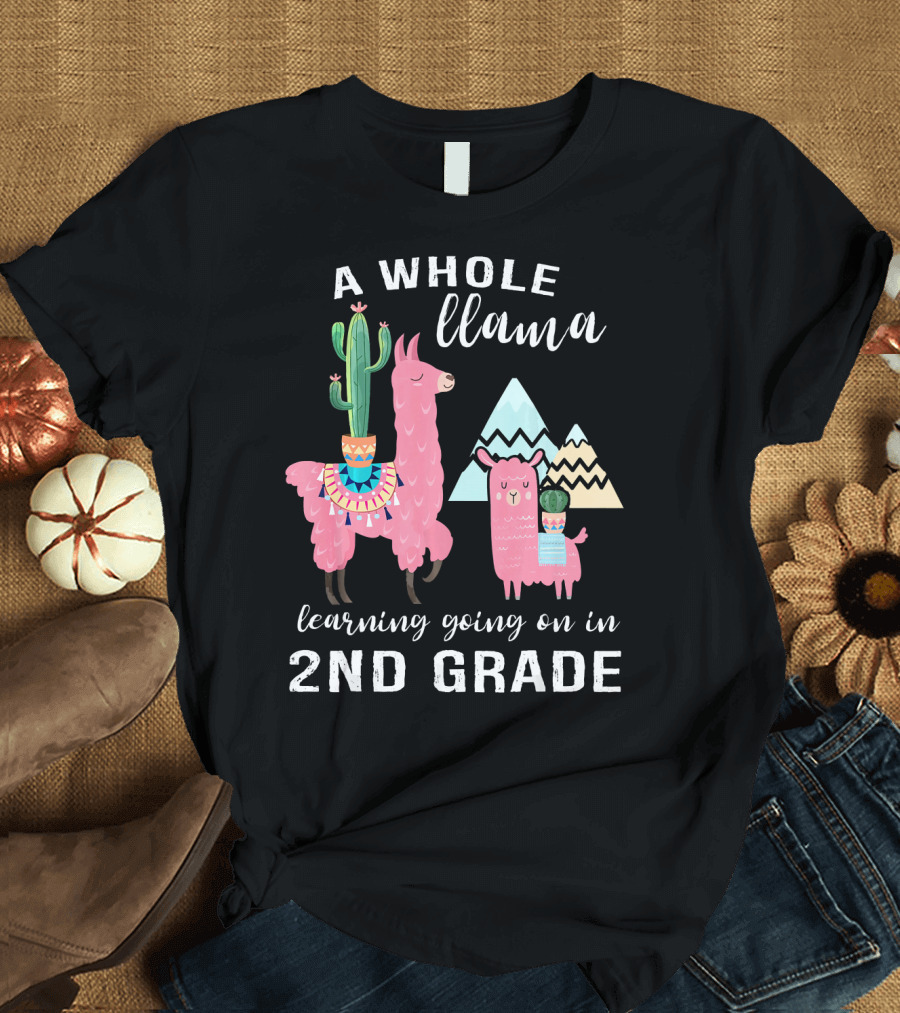 A Whole Llama Learning Going On in 2nd Grade T-Shirt