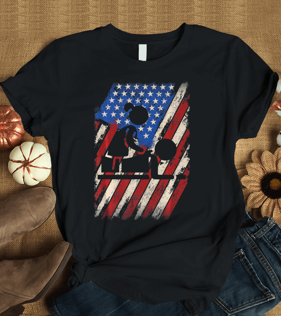 Massage Therapist Vintage American Flag T-Shirt