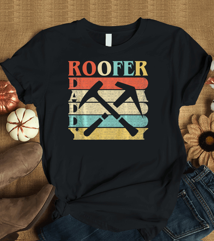 Roofer Daddy Retro Vintage Stripes Hammer T-Shirt