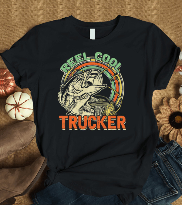 T-Shirt: Reel Cool Trucker Retro Vintage Fishing T-Shirt Reel Cool Trucker Retro Vintage Fishing T-Shirt