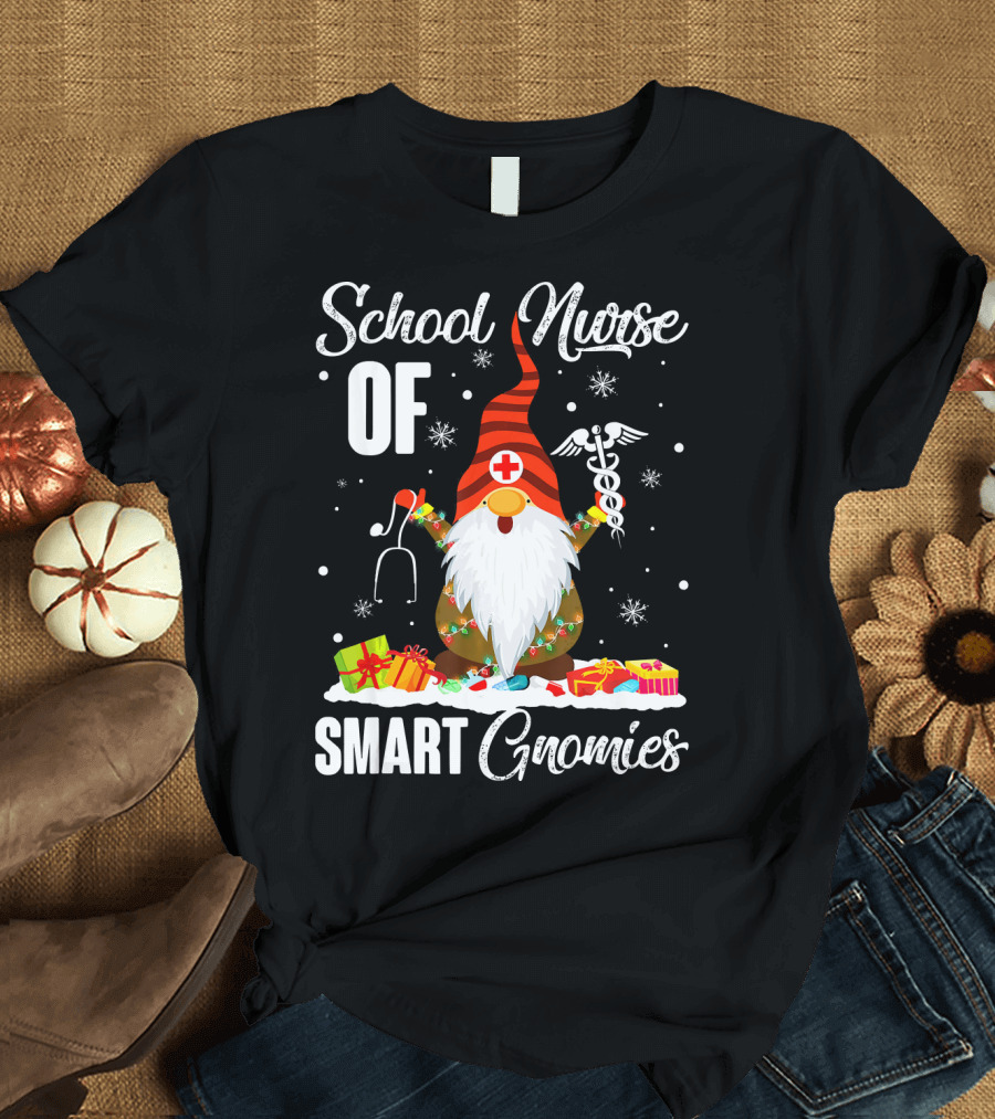 School Nurse Of Smart Gnomies Funny Christmas Gnome Medic Gifts T-Shirt