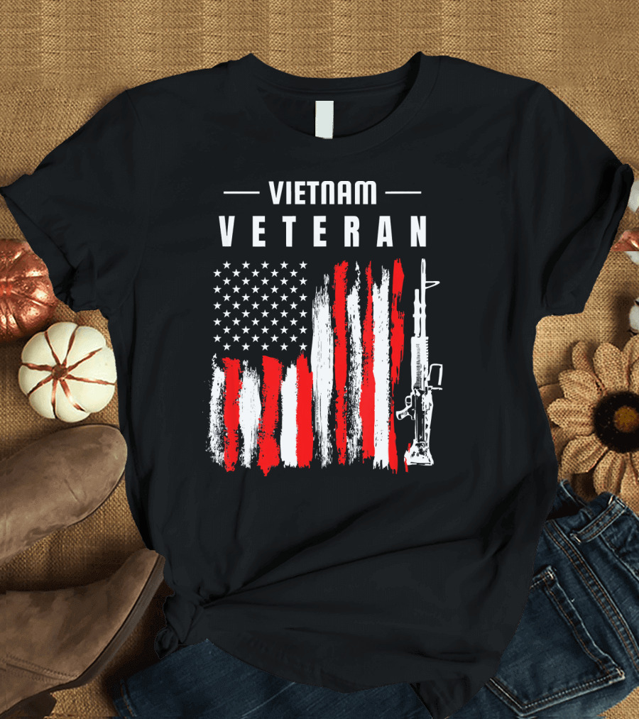 VIETNAM VETERAN American Flag Grunge Rifle T-Shirt