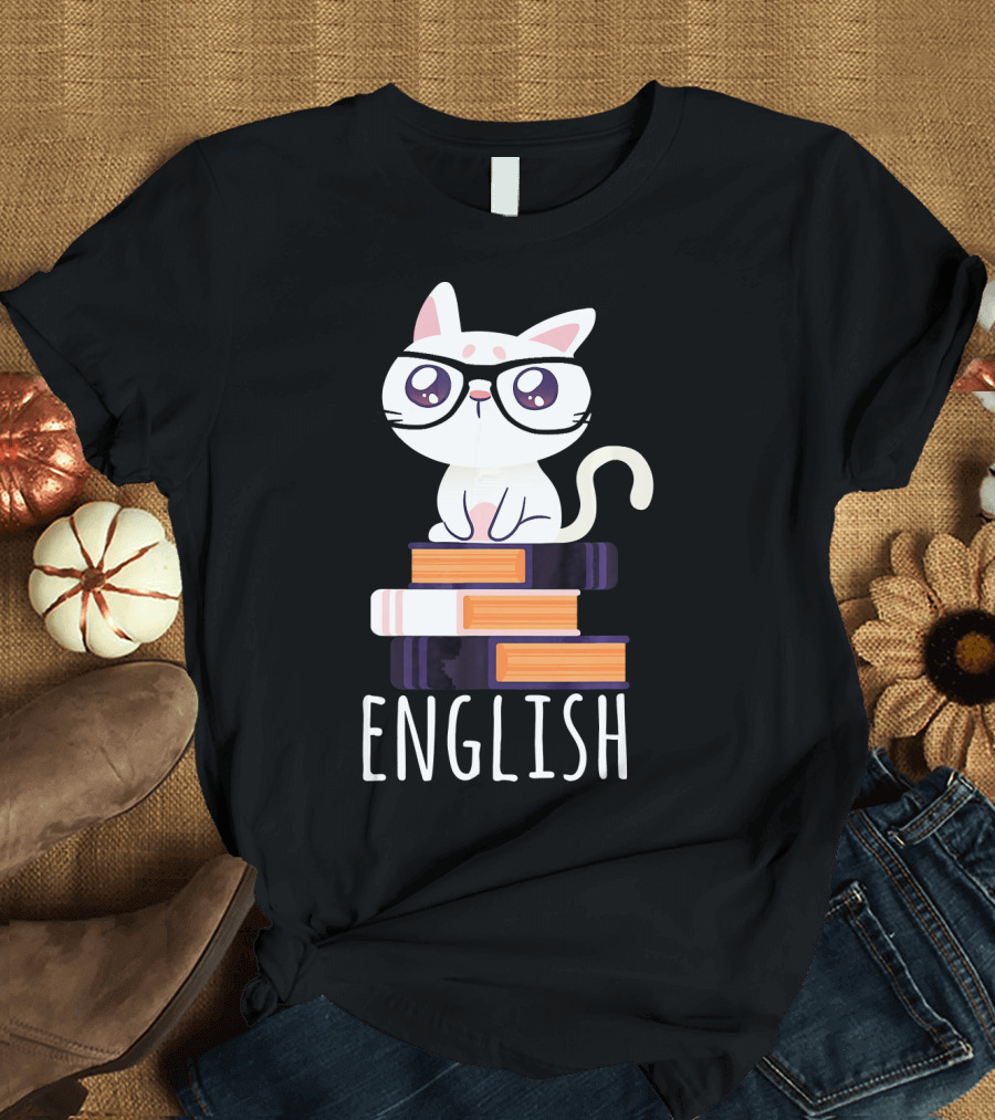 Funny Cat Book Lover Nerd English Cat on Books T-Shirt