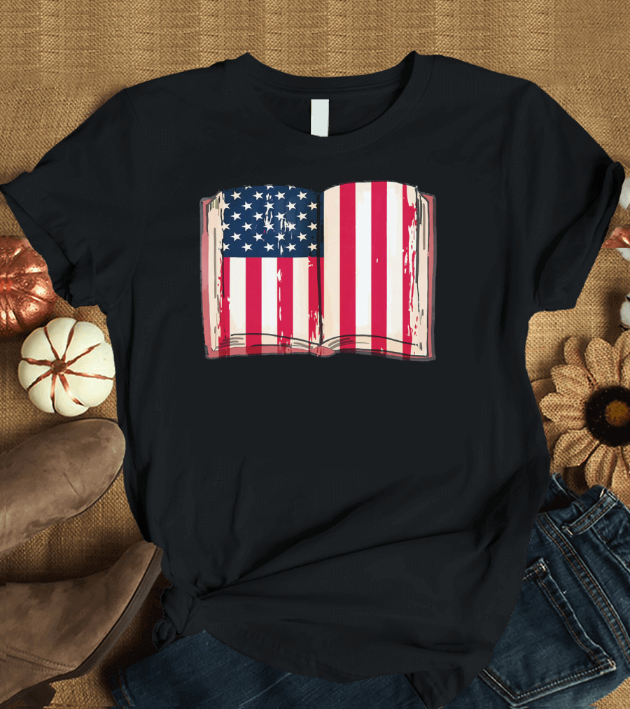 Patriotic Bookworm Open Book American Flag Read T-Shirt