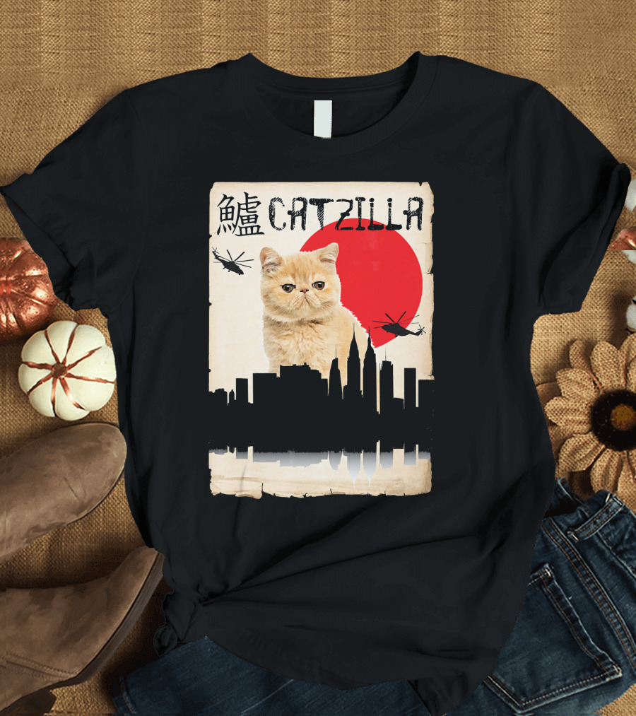 Exotic Shorthair Orange Cat Catzilla Japanese Skyline Helicopters Red Sun T-Shirt