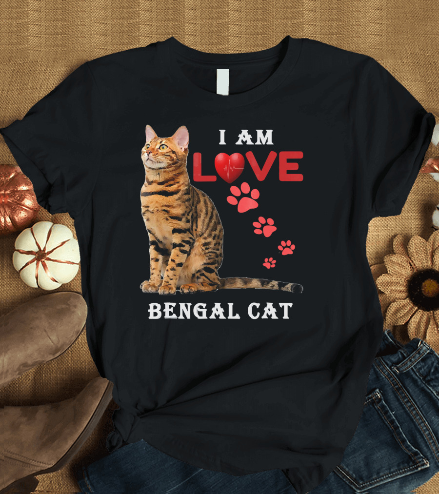 I AM LOVE BENGAL CAT HEART PAW PRINTS T-Shirt