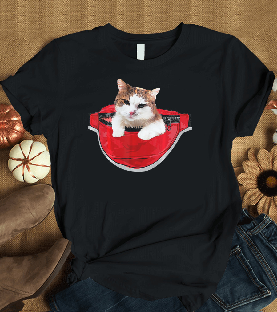 Funny Turkish Angora Cat in Red Waist Pack T-Shirt
