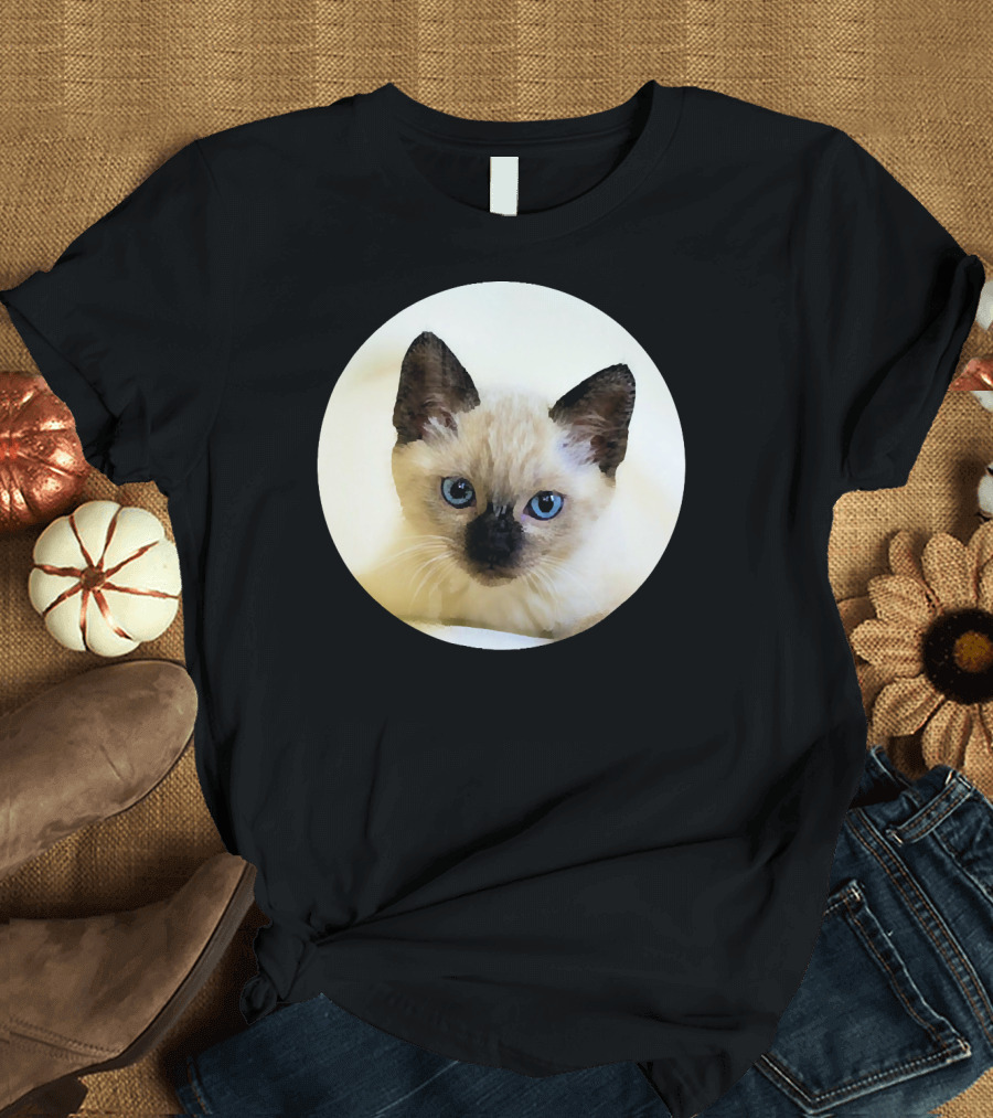 Cute Siamese Kitten Lover Cat with Blue Eyes T-Shirt
