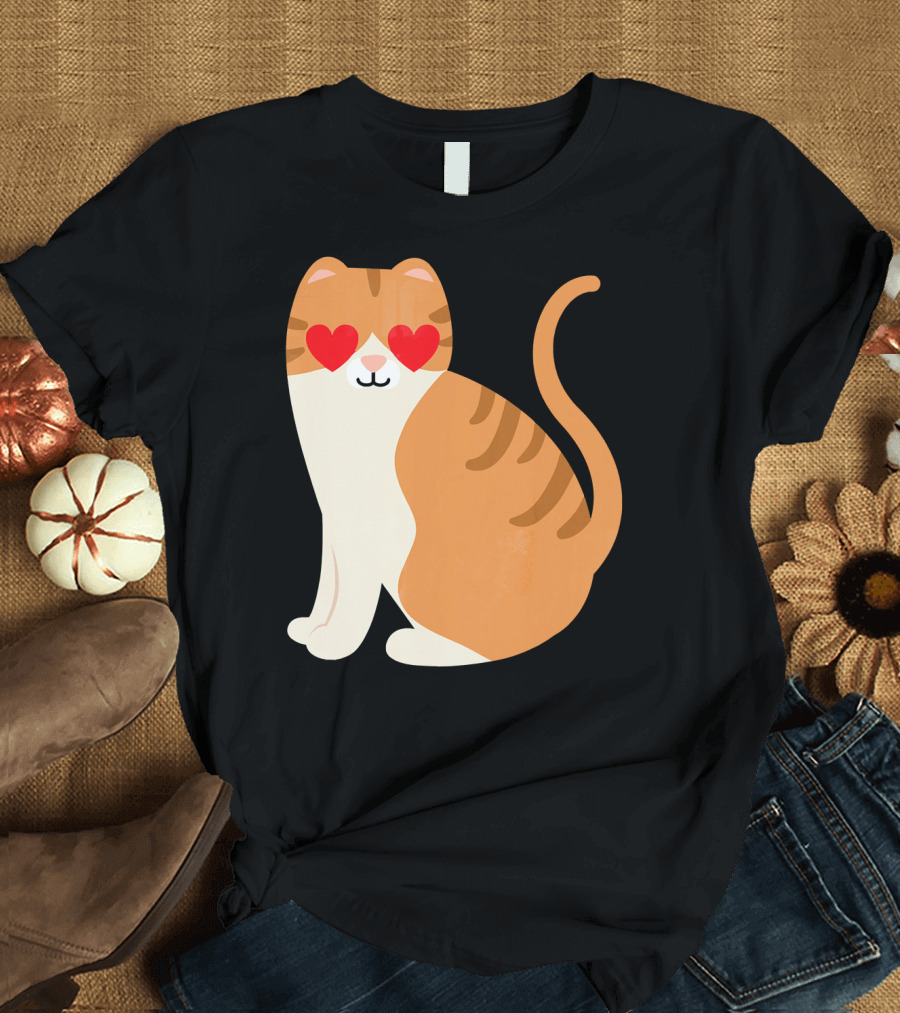 Scottish Fold Cat Heart Eyes Cute Cartoon T-Shirt