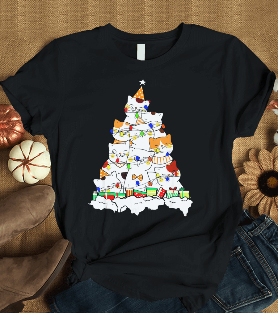 Cute Cat Christmas Light Meowy Tree with Cats and Presents T-Shirt