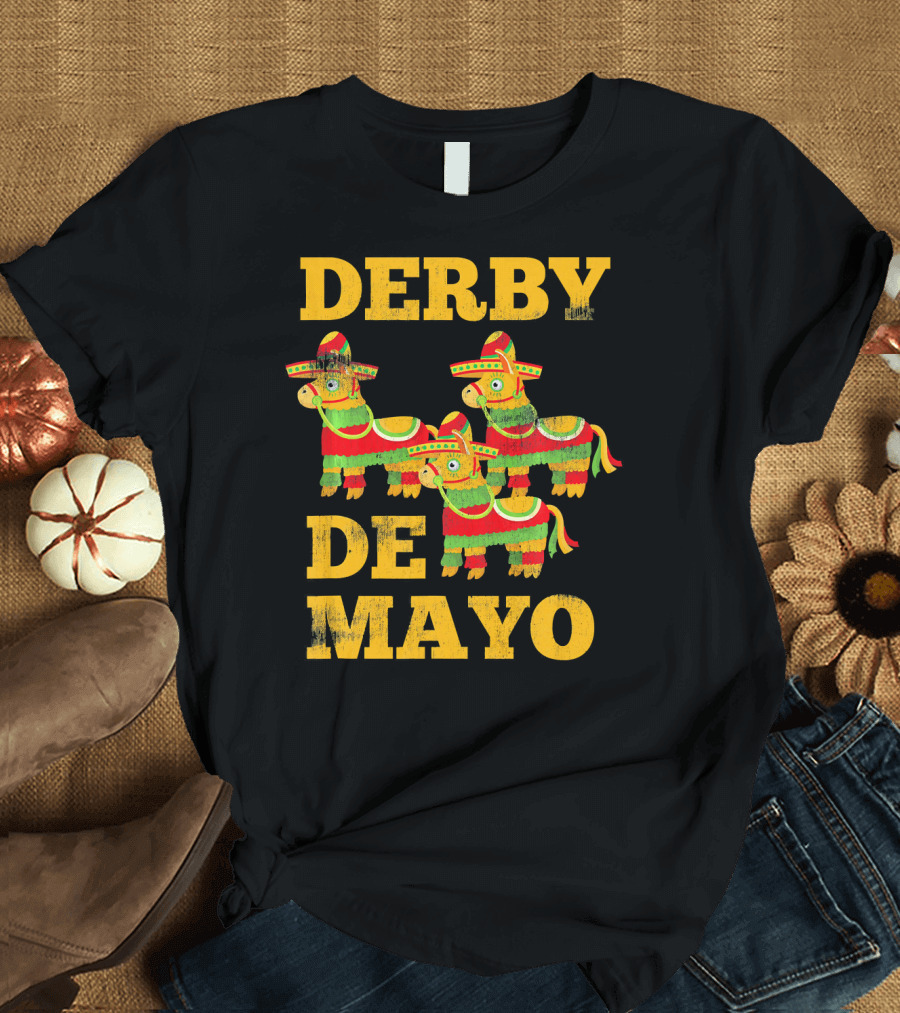 Derby De Mayo Pinata Horse Racing Colorful Festive T-Shirt