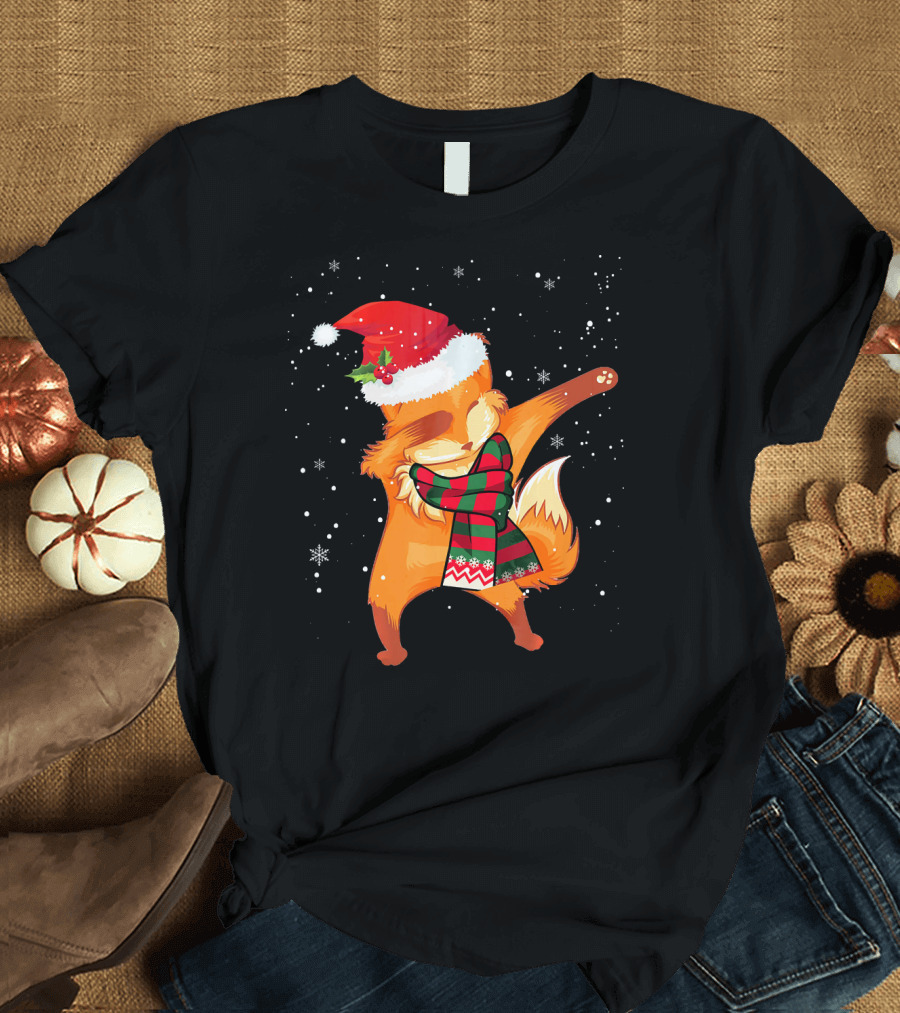 Dabbing Fox Santa Christmas Snowy Scene T-Shirt