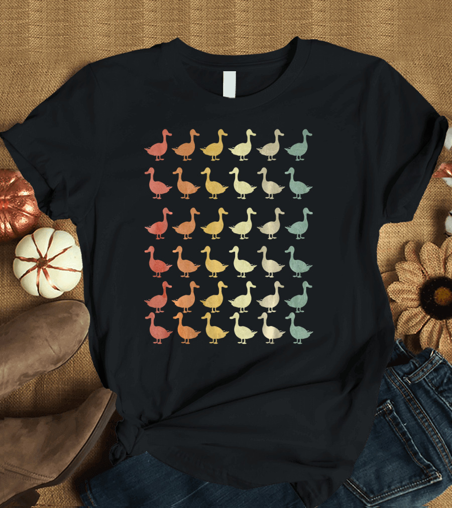 Goose Style Vintage Retro Geese Multicolor T-Shirt