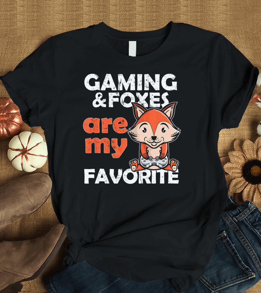 Gaming and Foxes Are My Favorite T-Shirt