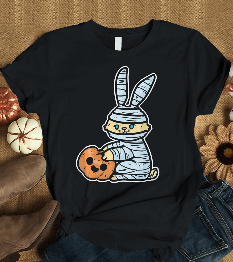 Mummy Rabbit with Jack-O'-Lantern Hug T-Shirt