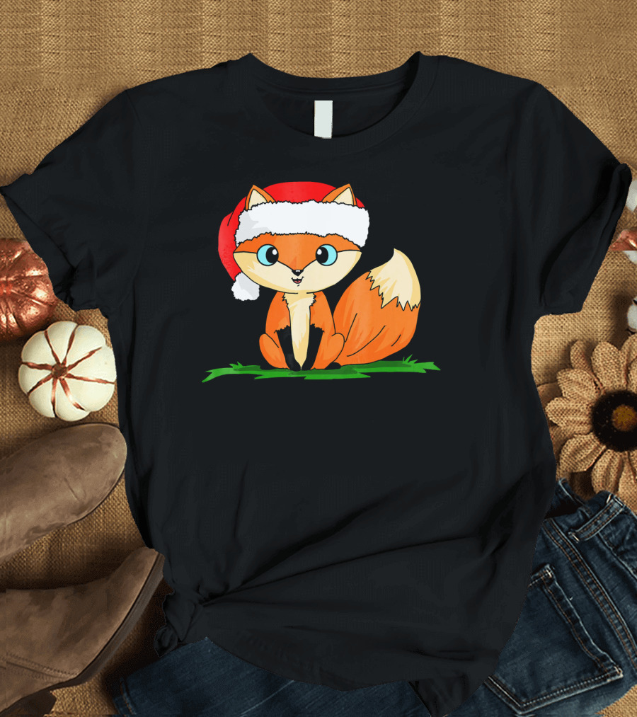 Sweet Fox in Santa Hat on Green Grass T-Shirt