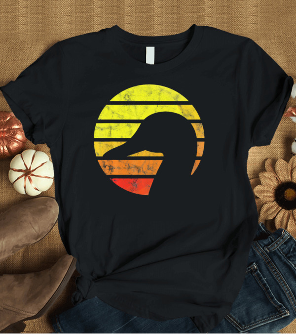 T-Shirt: Vintage Eighties Sun and Goose Silhouette Love T-Shirt Vintage Eighties Sun and Goose Silhouette Love T-Shirt