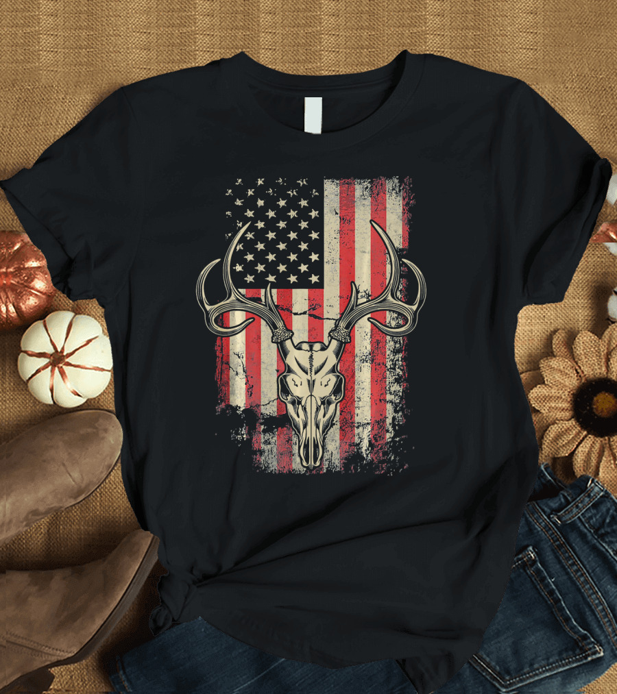 Deer Skull with Antlers on American Flag for Hunters T-Shirt