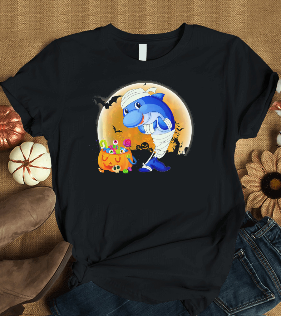 Mummy Dolphin Halloween Pumpkin Carving with Candy and Bats T-Shirt