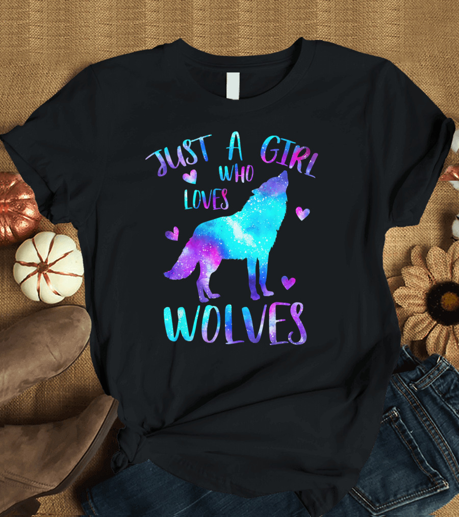 Just a Girl Who Loves Wolves Galaxy Space Wolf Hearts T-Shirt