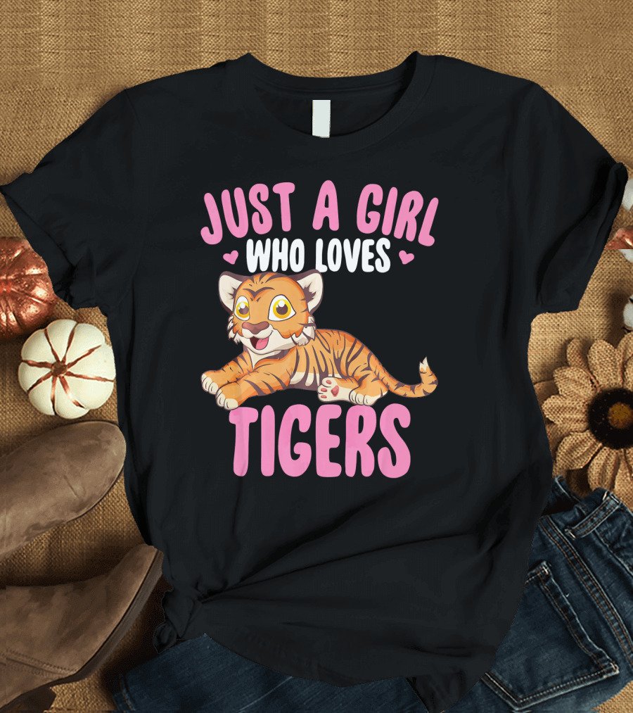 Just A Girl Who Loves Tigers Cute Kawaii Tiger T-Shirt