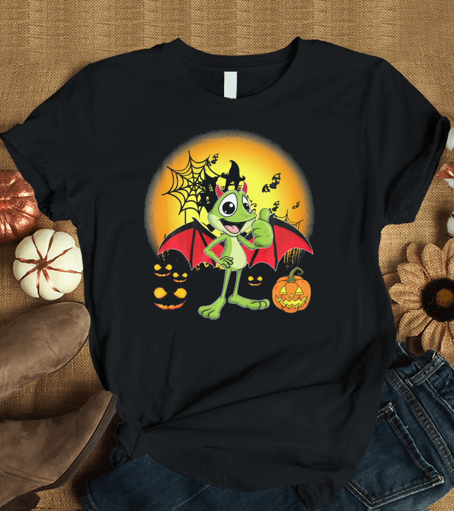 Funny Frog Halloween Devil Bat Pumpkin Night T-Shirt