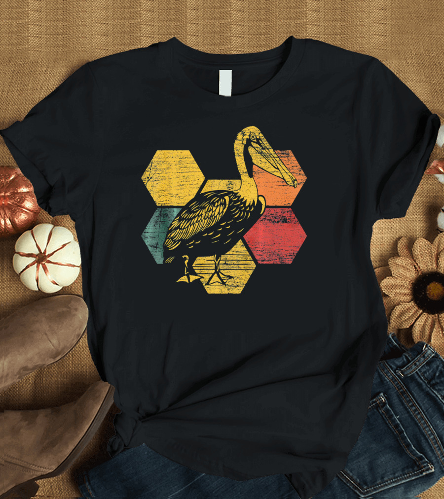 Retro Pelican Vintage Distressed Hexagonal T-Shirt