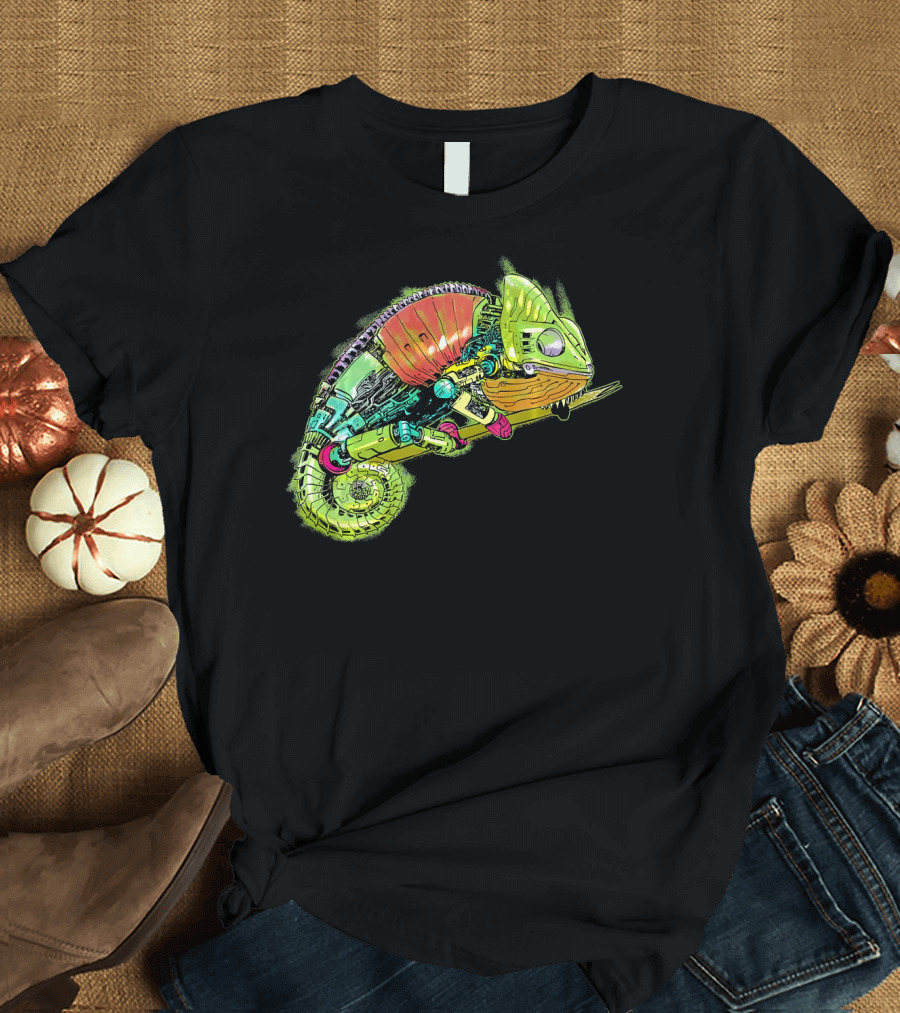 Steampunk Mechanical Colorful Iguana Cyberpunk Tech Reptile T-Shirt