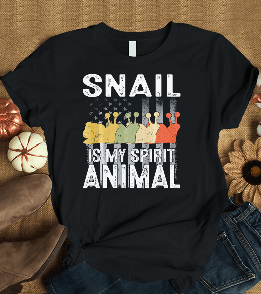 Snail Is My Spirit Animal American Flag Patriotic Stars Stripes T-Shirt