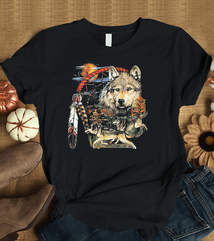 Wolf Spirit Dreamcatcher Native American Feathers and Moon Scene T-Shirt