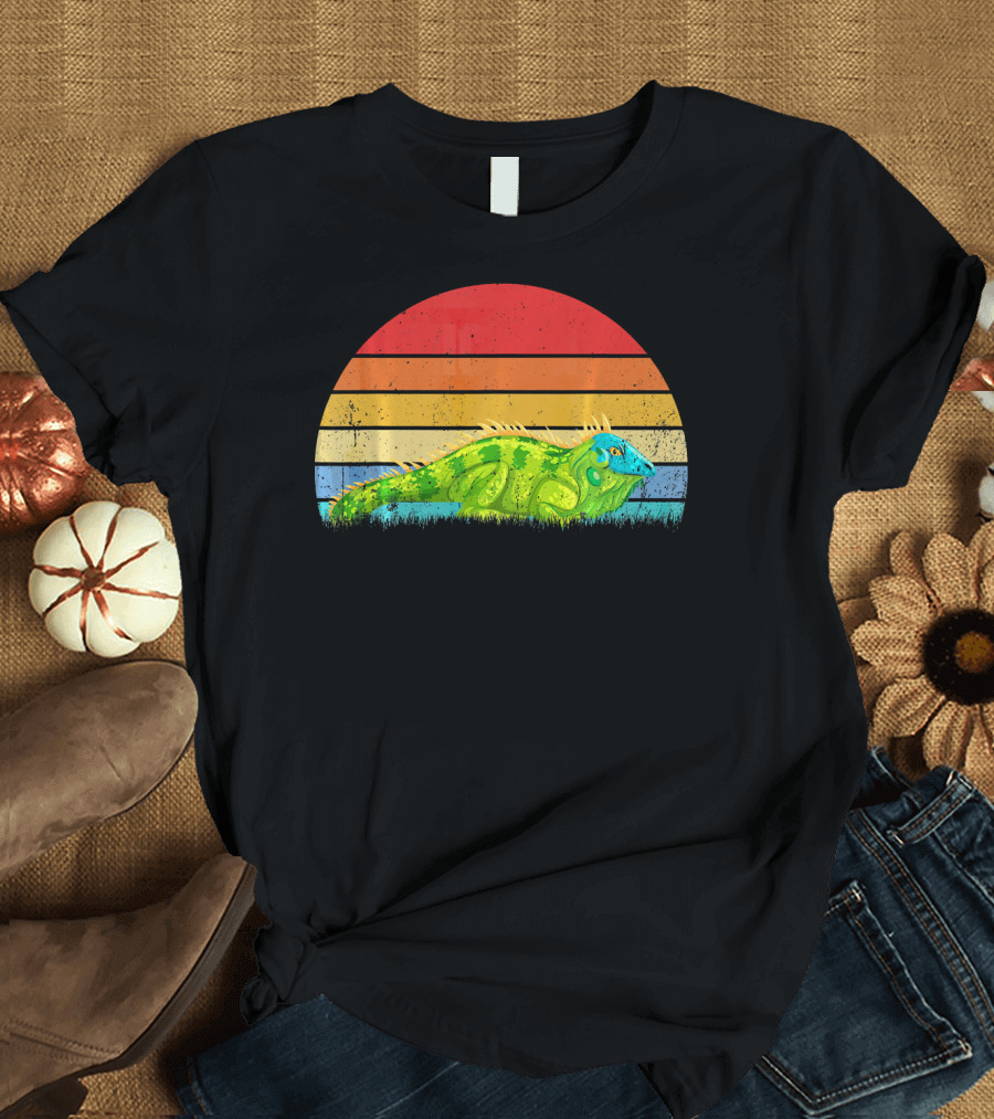 Vintage Retro Iguana Animal Lover Sunset Colors T-Shirt