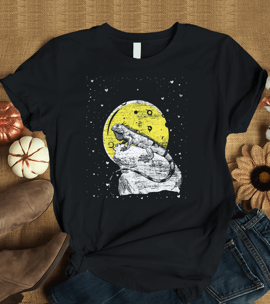 Wildlife Moon Lizard Tropic Night T-Shirt