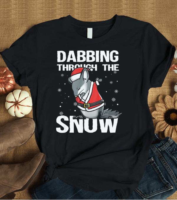 T-Shirt: Dabbing Through the Snow Chinchilla Santa Claus T-Shirt Dabbing Through the Snow Chinchilla Santa Claus T-Shirt