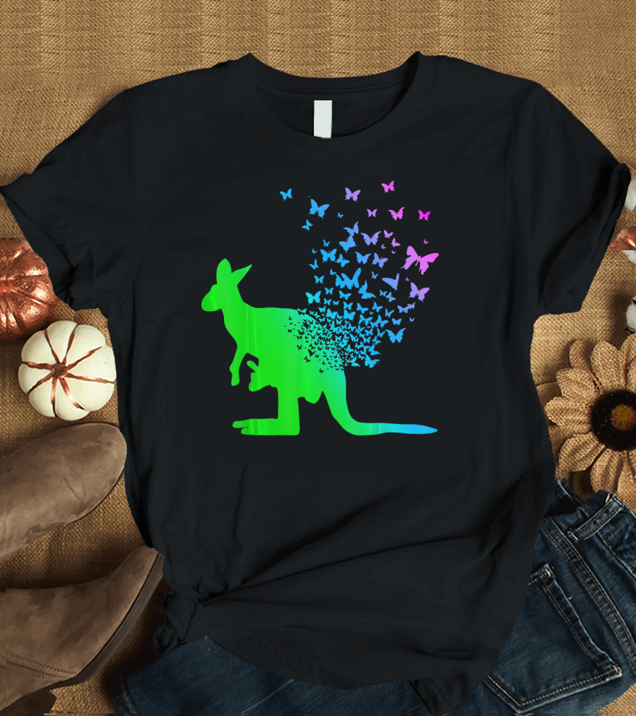 Butterfly Kangaroo in Nature Au Gradient T-Shirt