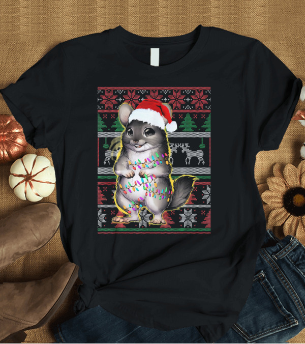 T-Shirt: Chinchilla Christmas Lights Santa Hat Ugly T-Shirt Chinchilla Christmas Lights Santa Hat Ugly T-Shirt
