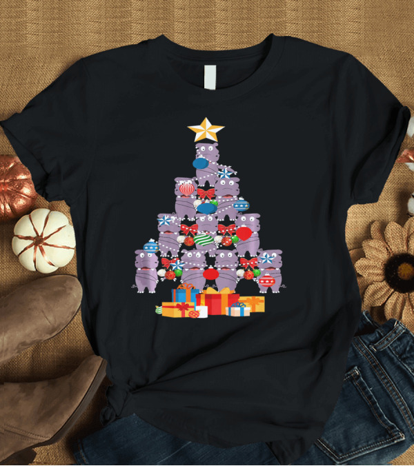 T-Shirt: Flossing Hippopotamus Christmas Tree with Gifts and Ornaments T-Shirt Flossing Hippopotamus Christmas Tree with Gifts and Ornaments T-Shirt
