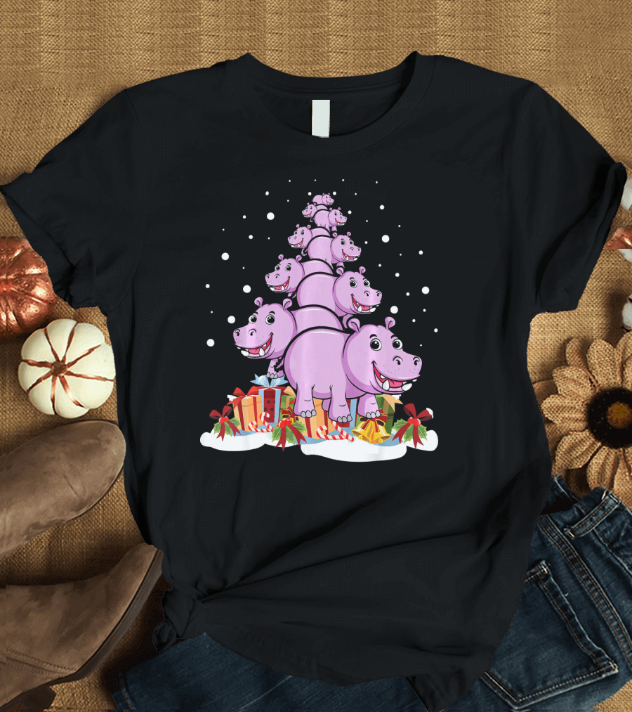 Funny Hippo Hippopotamus Christmas Tree with Presents and Snowflakes T-Shirt